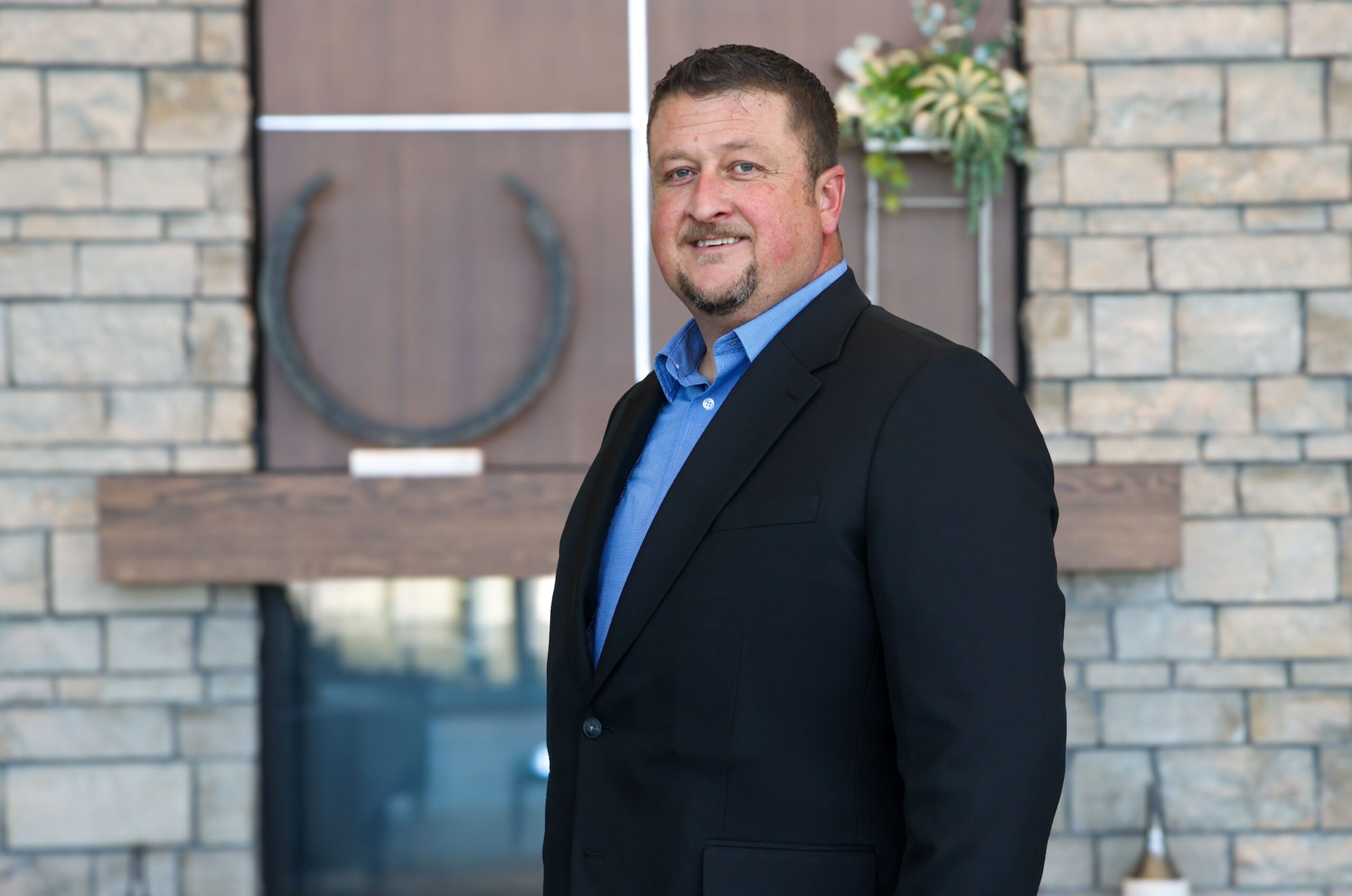 Eli Barnes - Assistant Vice President/Treasury Services at Lincoln branch