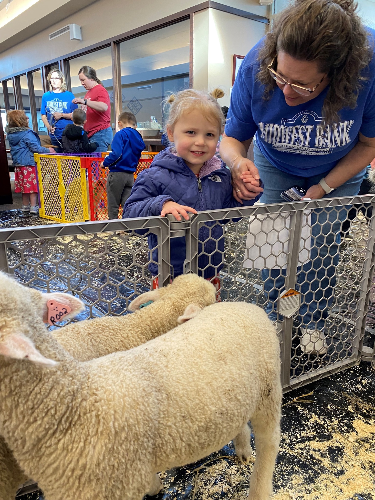 Our Pierce branch held their annual Petting Zoo this morning to commemorate #NationalFarmAnimalsDay. They had goats, lambs, bunnies, a dog, a pot-bellied pig, baby chicks and a Highland calf! Local daycares and students from Pierce and Zion Elementary School visited and left with animal-shaped fruit snacks.